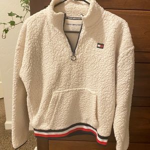 NEW Tommy Hilfiger Fleece Quarter Zip